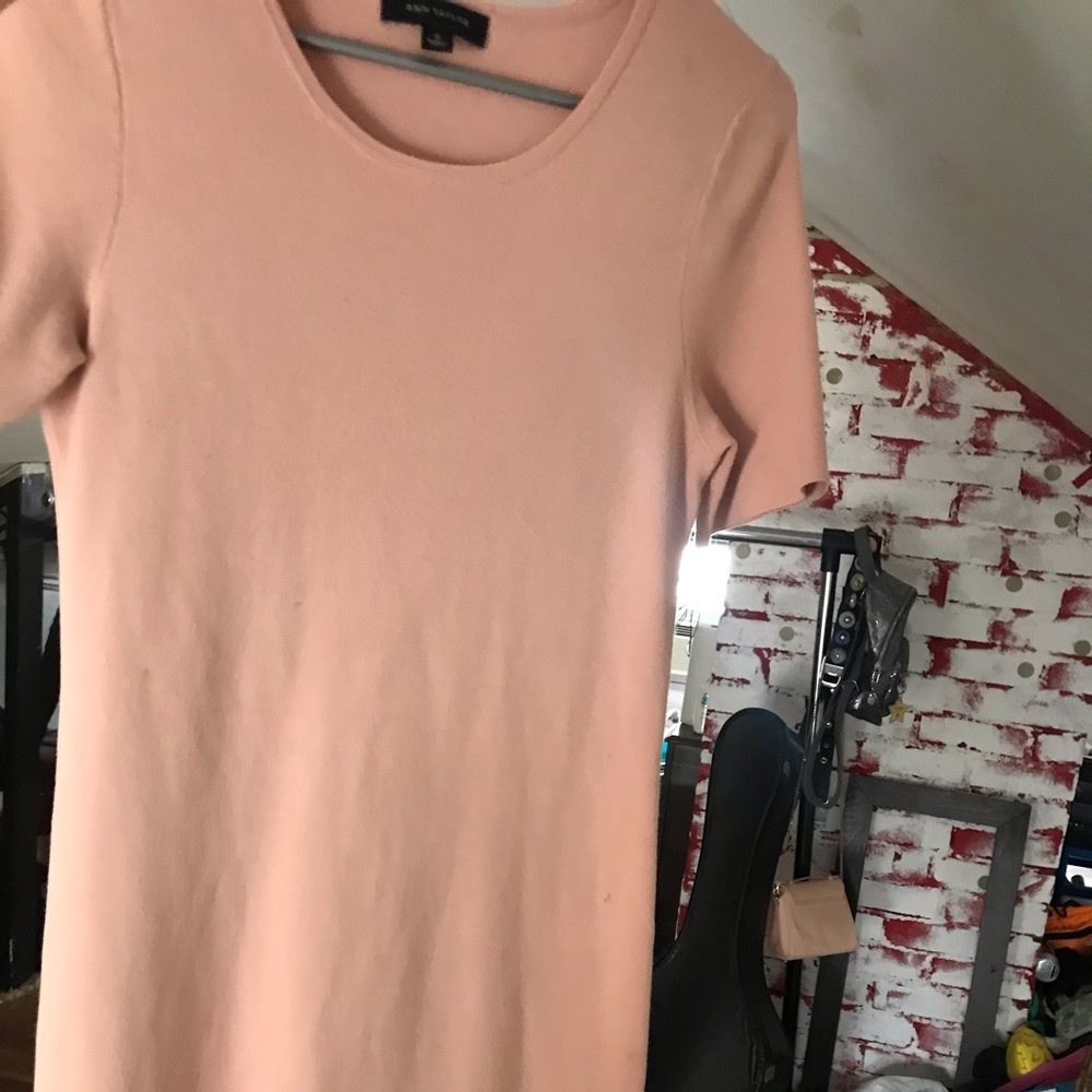 pink dress